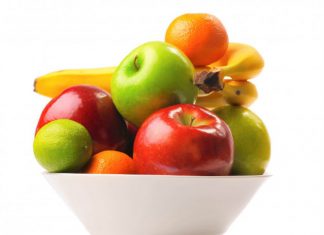 ¿Sabes cómo preparar una ensalada de frutas equilibrada?