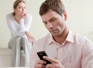 Diez motivos para reconocer que tu pareja no ha olvidado a su ex Diez motivos para reconocer que tu pareja no ha olvidado a su ex