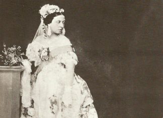 Nueva tendencia en vestidos de novia: el rosa es el nuevo blanco Nueva tendencia en vestidos de novia: el rosa es el nuevo blanco