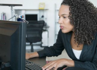 Sácale provecho a las redes sociales para encontrar el trabajo perfecto Sácale provecho a las redes sociales para encontrar el trabajo perfecto