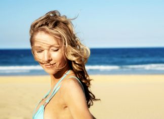 Conoce a los peores enemigos de tu cabello en este verano y aprende a enfrentarlos Conoce a los peores enemigos de tu cabello en este verano y aprende a enfrentarlos