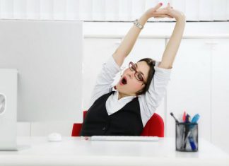 Ejercicios en la oficina: Dos ejercicios efectivos para el trabajo Ejercicios en la oficina: 2 ejercicios efectivos para el trabajo