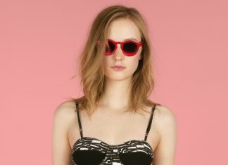 Cómo combinar un bustier de manera sencilla Cómo combinar un bustier de manera sencilla