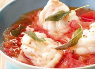 Un delicioso postre de pie de manzana