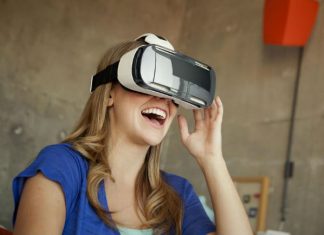Samsung explora la realidad virtual móvil con Gear VR
