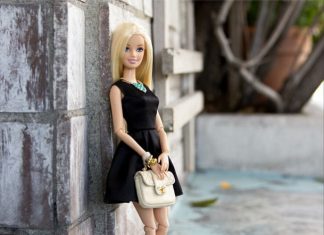 Barbie Style: Nuestra muñeca favorita ahora es una fashion blogger